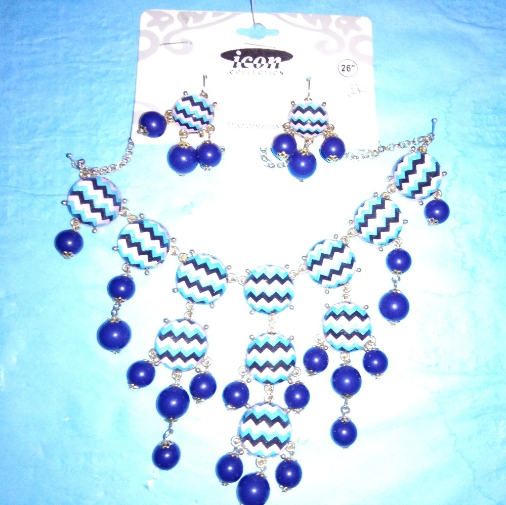 🆕 Necklace & earring set💠 chevron pattern - Picture 2 of 4